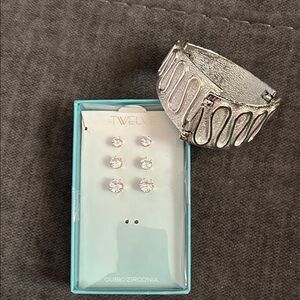 Silver Cubic Zirconia Earring Set and Bracelet